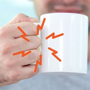 Standard mug: fingers touching the mug can get hot​